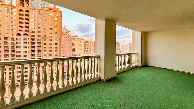 FULLY FURNISHED | HUGE BALCONY | 2BR - Photo 12