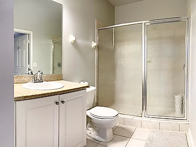 شقة فاخرة بغرفتي نوم في منتجع ليلي، نابولي - إمكانية الوصول إلى ملعب الغولف و15 دقيقة إلى الشاطئ | استثمار مثالي أو منزل لقضاء العطلات