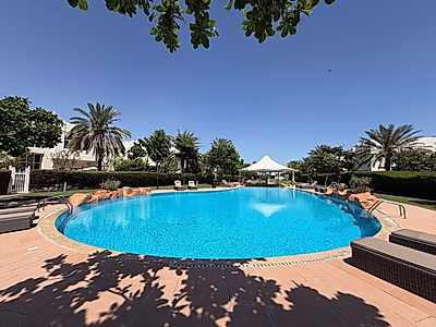 RENOVATED | 4BR + M - BEACH ACCESS | WESTBAY LAGOON