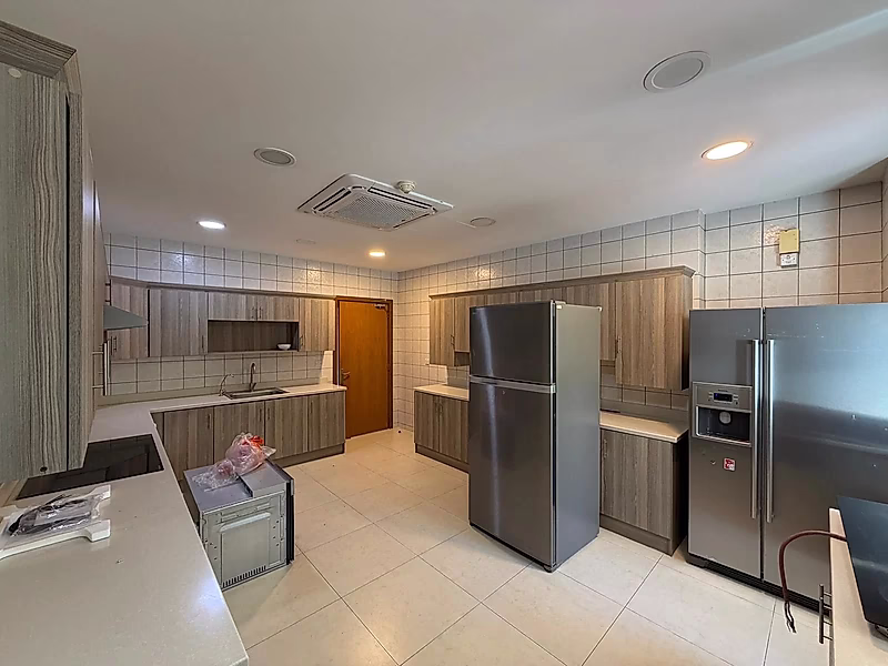 RENOVATED | 4BR + M - BEACH ACCESS | WESTBAY LAGOON - Photo 18