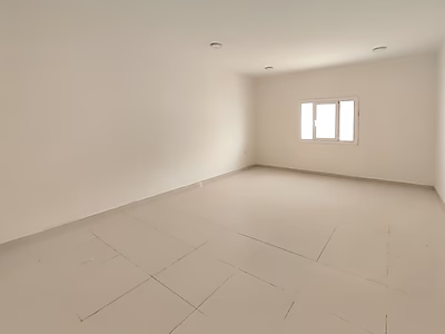 مصنع حديد للبيع في المنطقة الصناعية الجديدة