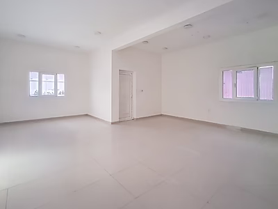 مصنع حديد للبيع في المنطقة الصناعية الجديدة