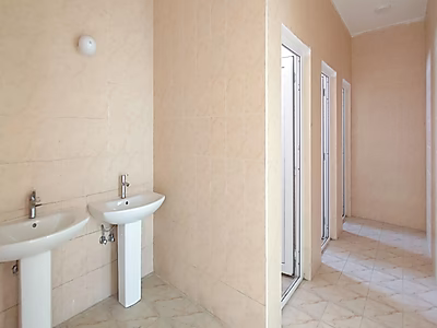 مصنع حديد للإيجار في المنطقة الصناعية الجديدة