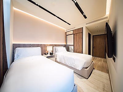 عرض استثنائي! | شقة مخدومة بسعر ترويجي