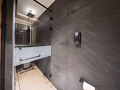 عرض استثنائي! | شقة مخدومة بسعر ترويجي