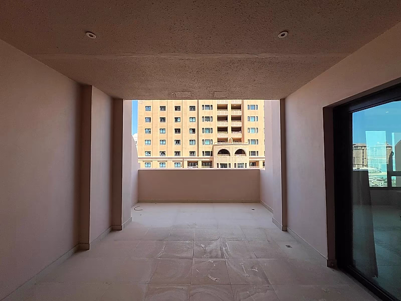Spacious 1 Bedroom + Office with Panoramic Views | Fully Furnished with Bills | Unbeatable Price! - Photo 4