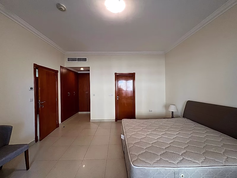 Spacious 1 Bedroom + Office with Panoramic Views | Fully Furnished with Bills | Unbeatable Price! - Photo 5