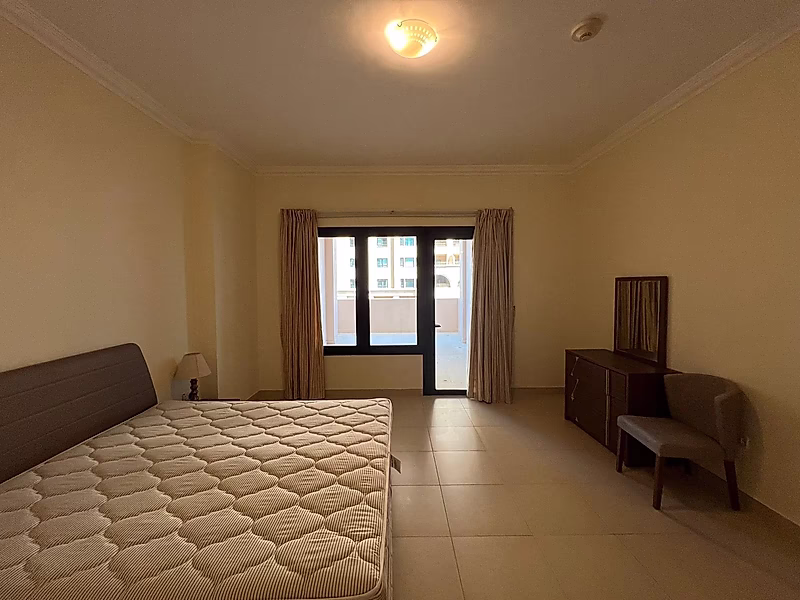 Spacious 1 Bedroom + Office with Panoramic Views | Fully Furnished with Bills | Unbeatable Price! - Photo 7