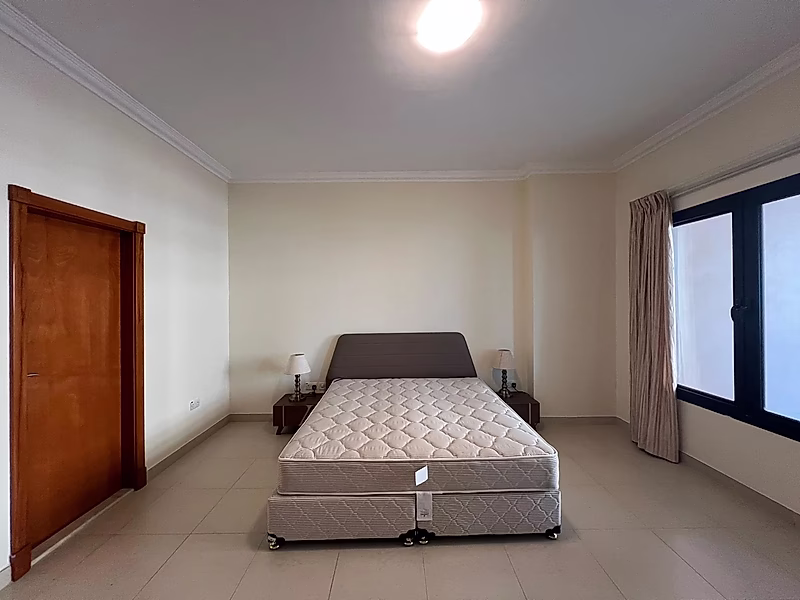 Spacious 1 Bedroom + Office with Panoramic Views | Fully Furnished with Bills | Unbeatable Price! - Photo 14