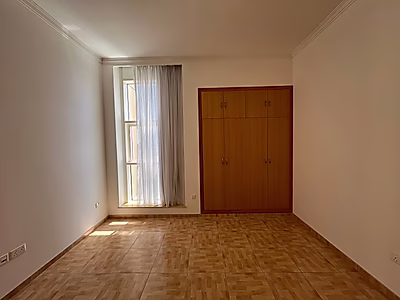 شقة فسيحة بإطلالة بحرية خلابة | 3 غرف نوم + 3 أشهر | شرفة | ويست باي