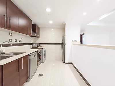 Exquisite 2BR Haven by the Marina