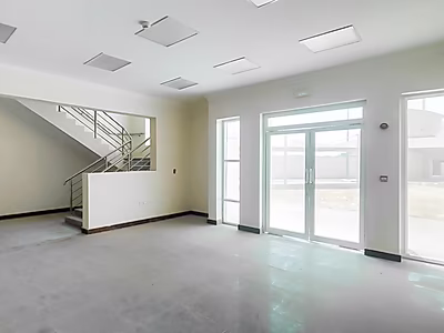 MODERN LOGISTICS HUB WITH SHOWROOM AND OFFICES