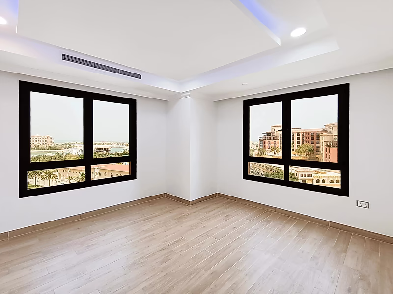 Exquisite 2BR Haven by the Marina - Photo 8