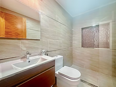 شقة غرفتين وصالة | موقع مميز في لوسيل | فرصة استثمارية