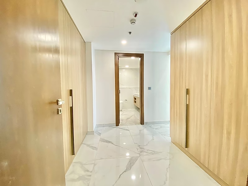 استمتع بأسلوب حياة فاخر للإيجار مع FGREALTY - Photo 3