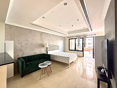 SPACIOUS STUDIO WITH HUGE TERRACE & STUNNING VIEW