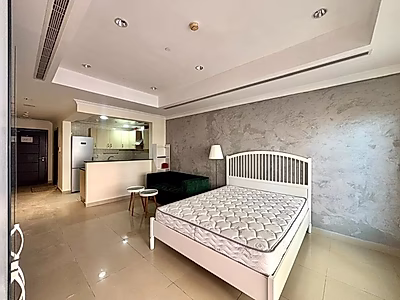 SPACIOUS STUDIO WITH HUGE TERRACE & STUNNING VIEW