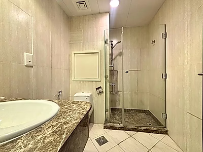 SPACIOUS STUDIO WITH HUGE TERRACE & STUNNING VIEW