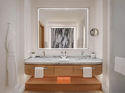 شقة فاخرة بغرفتي نوم + غرفة للخادمة | فور سيزونز ريزيدنس ذا بيرل | على شاطئ البحر | استثمار مثالي ومنزل لقضاء العطلات