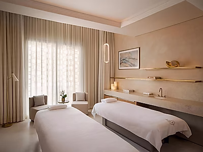 شقة فاخرة بغرفتي نوم + غرفة للخادمة | فور سيزونز ريزيدنس ذا بيرل | على شاطئ البحر | استثمار مثالي ومنزل لقضاء العطلات