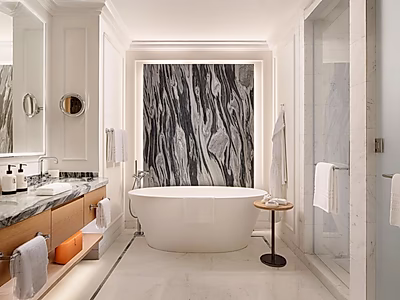 شقة فاخرة بغرفتي نوم + غرفة للخادمة | فور سيزونز ريزيدنس ذا بيرل | على شاطئ البحر | استثمار مثالي ومنزل لقضاء العطلات