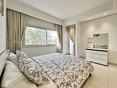 فيلا رائعة مكونة من 5 غرف نوم في منطقة أسباير زون