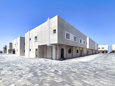 دوبلكس أنيق | ٤ غرف نوم + غرفة خادمة | أم العمد