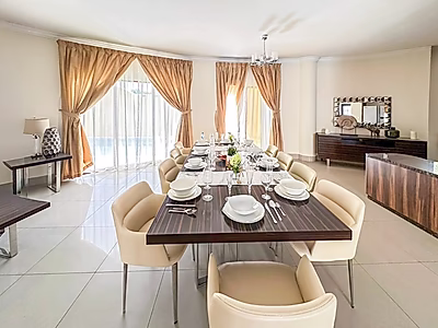 فيلا أنيقة بتشطيبات فاخرة