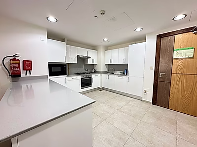 شهر مجاني! شقة هادئة مكونة من غرفة نوم واحدة ومفروشة بالكامل