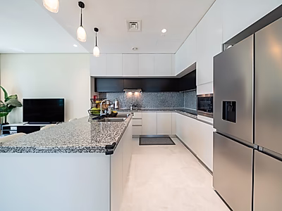 PAYMENT PLAN | Renovated | Sea view Furnished 2 + Maid | The Pearl