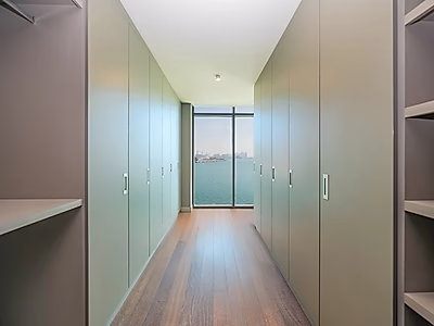 تاون هاوس فاخر بإطلالة بحرية بانورامية في سيف لوسيل