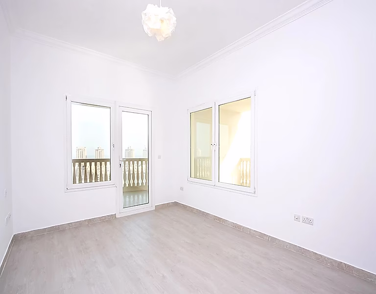 DISTRESSED DEAL! 3 + MAID FULL MARINA VIEW | BEST PRICE IN THE MARKET - Photo 4