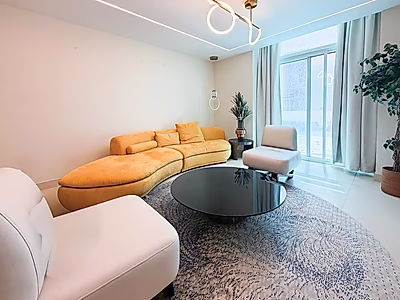 دوبلكس فاخر للبيع | فوكس هيلز، مدينة لوسيل