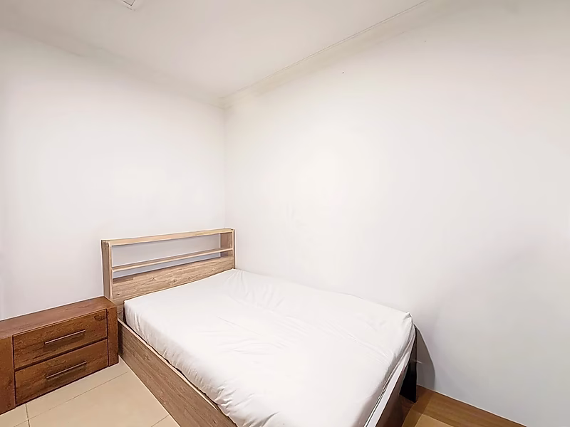 1BR+OFFICE CONVERTED INTO 2BR | HIGH FLOOR | PARTIAL MARINA & SEA VIEWS | PORTO ARABIA - Photo 11