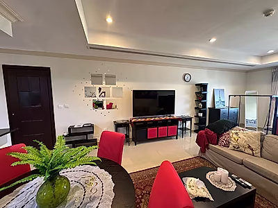 استوديو مميز بإطلالة رائعة في طابق مرتفع – فرصة استثمارية مثالية