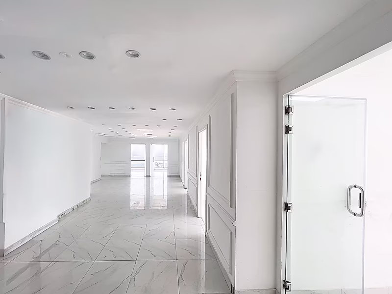 Premium Office 175 Sqm Lusail Marina - Photo 3