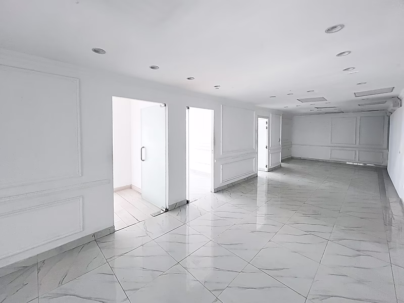 Premium Office 175 Sqm Lusail Marina - Photo 4