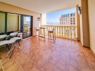 LUXURY 2-BEDROOM APARTMENT | PORTO ARABIA