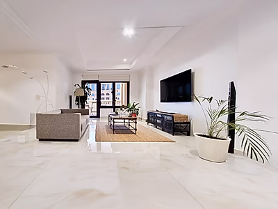 LUXURY 2-BEDROOM APARTMENT | PORTO ARABIA