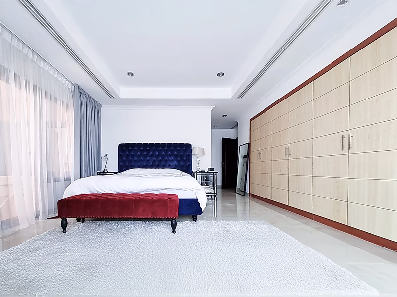 LUXURY 2-BEDROOM APARTMENT | PORTO ARABIA - Photo 1