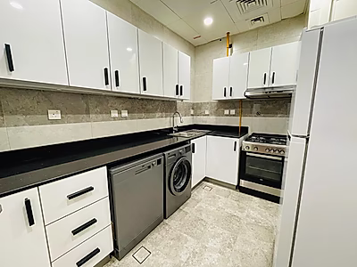 Luxury 2BR Fully Furnished | Pool & BBQ | Close to Lusail Marina