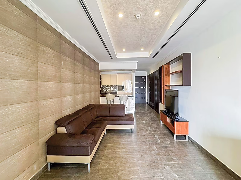 FULLY FURNISHED STUDIO IN PEARL - Photo 1