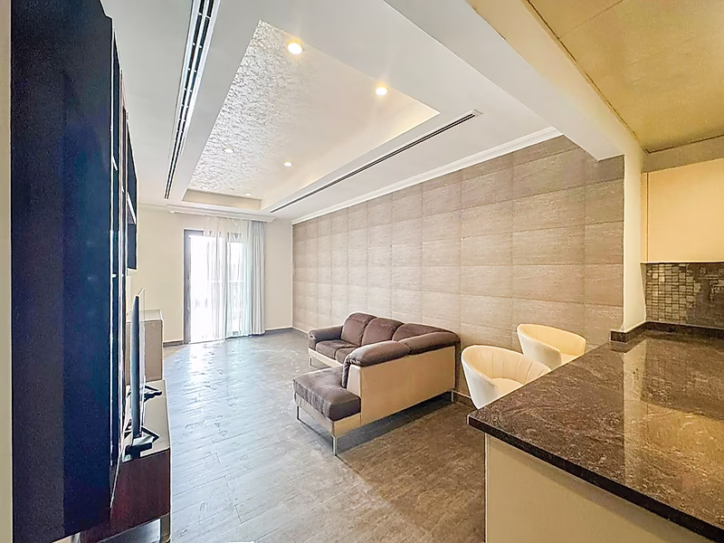 FULLY FURNISHED STUDIO IN PEARL - Photo 2