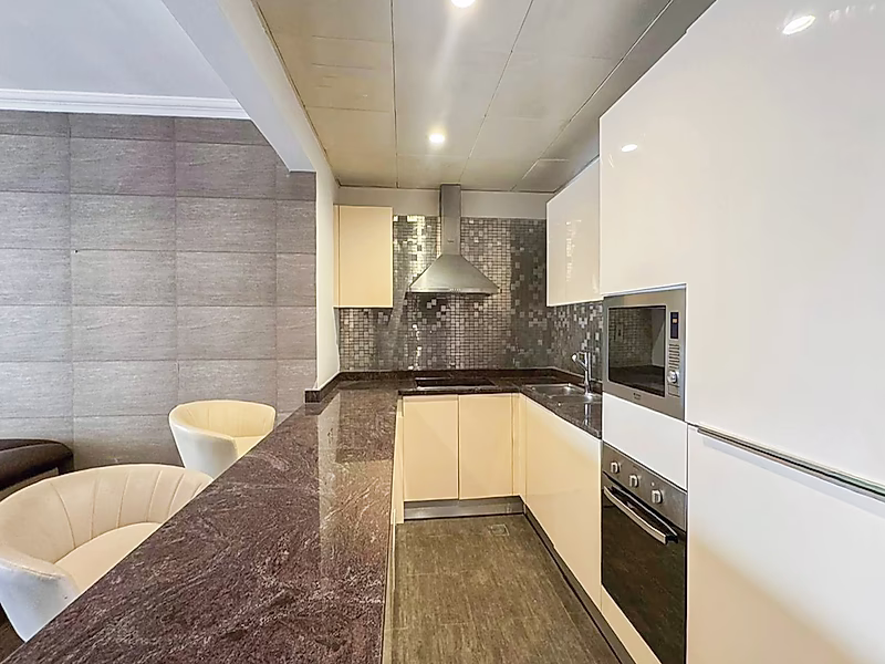 FULLY FURNISHED STUDIO IN PEARL - Photo 4
