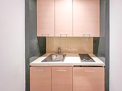 مكتب فاخر 365 متر مربع مجهز بالكامل | شامل كل شيء |