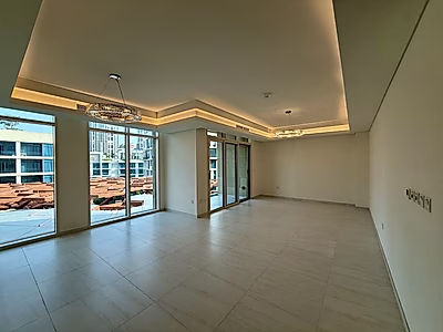 شقة فاخرة غرفتين + غرفة خادمة | كريستال ريزيدنس – جزيرة جيوان | إطلالة بحرية | تشطيبات فاخرة جداً