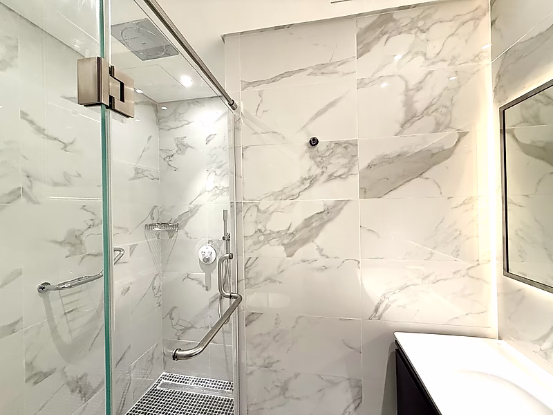 LUXURY 2BR+MAID | CRYSTAL VIEW GEWAN ISLAND - Photo 12