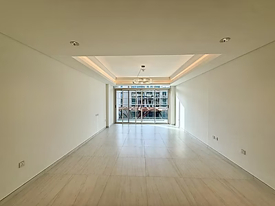 شقة فاخرة غرفتين + غرفة خادمة | كريستال ريزيدنس – جزيرة جيوان | إطلالة بحرية | تشطيبات فاخرة جداً