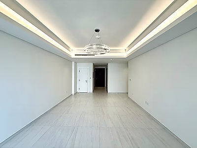 إطلالة ممشى وبحر | شقة فاخرة غرفتين + غرفة خادمة | كريستال فيو – جزيرة جيوان | تشطيبات فاخرة جداً