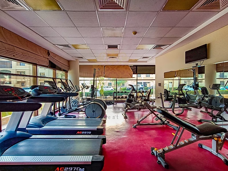 SEMI FURNISHED | 1 BEDROOM APARTMENT | FOX HILLS - Photo 9
